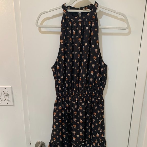 Dress - Picture 1 of 2